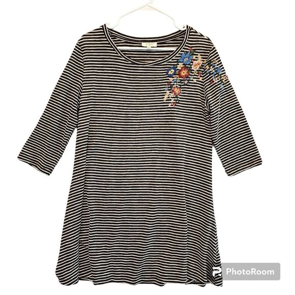 Umgee Mini Dress Tunic Black White Stripe Embroidered Flowers Sz S Boho - Picture 1 of 7